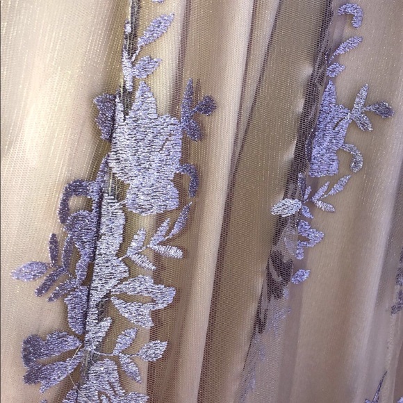 Prom dress! - Picture 3 of 6